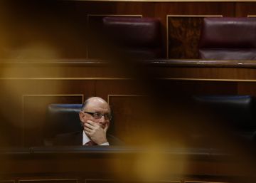 El magistrado y exdiputado del PP Andrés Ollero planteó desde el inicio el varapalo a la amnistía fiscal