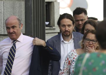 Una moción de Martes y 13 Una moción de Martes y 13