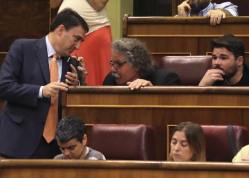 La oposición afea a Iglesias que no haya negociado la moción La oposición afea a Iglesias que no haya negociado la moción