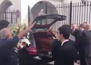 La fiscalía no ve delito en el ‘Cara al sol’ del funeral de Utrera Molina