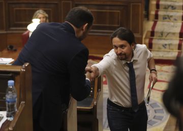 Sánchez e Iglesias intercambian mensajes tras la moción de censura Sánchez e Iglesias intercambian mensajes tras la moción de censura