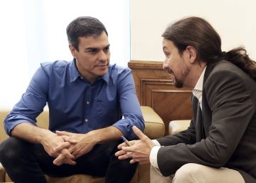 El PSOE y Podemos abren un camino de colaboración contra el PP El PSOE y Podemos abren un camino de colaboración contra el PP