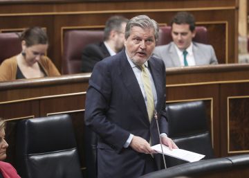 Señorías, ¿renunciarían a sus notas en las intervenciones parlamentarias? Señorías, ¿renunciarían a sus notas en las intervenciones parlamentarias?