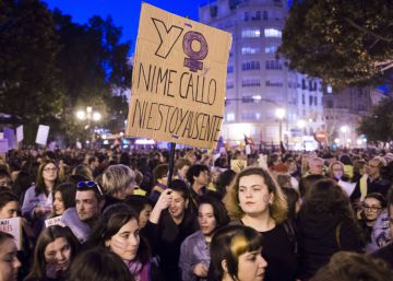 El Pacto contra la Violencia de Género se aplaza un mes más por la falta de acuerdo El Pacto contra la Violencia de Género se aplaza un mes más por la falta de acuerdo