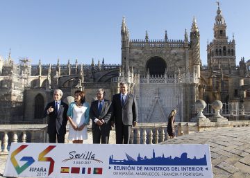 Interior se acerca al Sahel para reforzar políticas migratorias y antiterroristas Interior se acerca al Sahel para reforzar políticas migratorias y antiterroristas