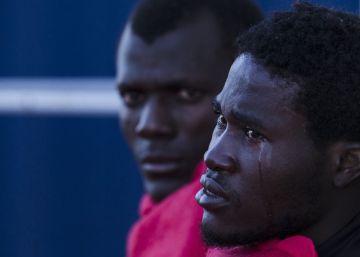 Las peores tragedias migratorias en las costas andaluzas: un cementerio con casi 6.000 tumbas Las peores tragedias migratorias en las costas andaluzas: un cementerio con casi 6.000 tumbas