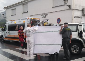 Un matrimonio y sus dos hijas mueren cuando hacían barranquismo en Cáceres