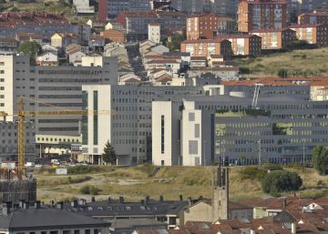 Encuentran viviendo en un coche con toda su familia a una bebé desaparecida del hospital ourensano Encuentran viviendo en un coche con toda su familia a una bebé desaparecida del hospital ourensano
