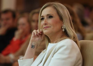 El gobierno de Cifuentes atribuye la desaparición de los contratos de Púnica a los anteriores ejecutivos del PP El gobierno de Cifuentes atribuye la desaparición de los contratos de Púnica a los anteriores ejecutivos del PP