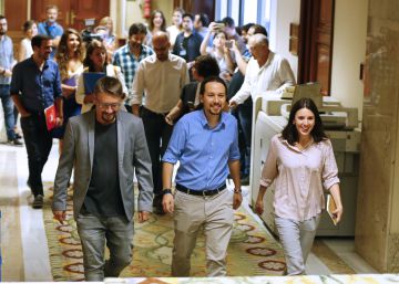El PSOE comparece tras su encuentro con Unidos Podemos El PSOE comparece tras su encuentro con Unidos Podemos