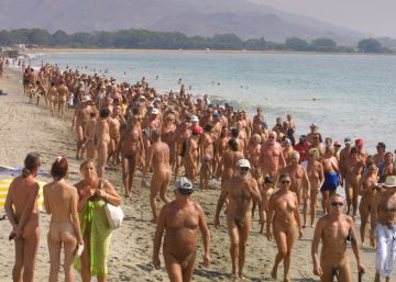 ¿Estar desnudo es una ideología? ¿Estar desnudo es una ideología?
