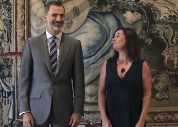 Armengol: “Si el Rey no estuviera preocupado por Cataluña sería el único español que no lo estaría” Armengol: “Si el Rey no estuviera preocupado por Cataluña sería el único español que no lo estaría”