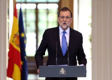 Rajoy anuncia el recurso ante el Constitucional de la reforma que posibilita la ruptura exprés Rajoy anuncia el recurso ante el Constitucional de la reforma que posibilita la ruptura exprés