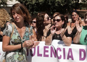 La expareja de Juana Rivas pide que la detengan “para proteger a sus hijos” La expareja de Juana Rivas pide que la detengan “para proteger a sus hijos”
