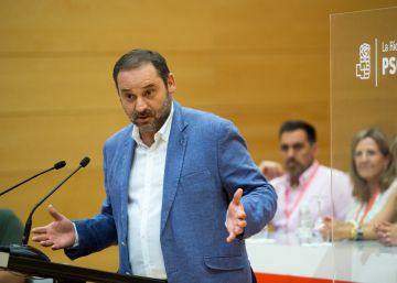 Ábalos afirma que el CIS “deja claramante al partido socialista como referente de la izquierda” Ábalos afirma que el CIS “deja claramante al partido socialista como referente de la izquierda”