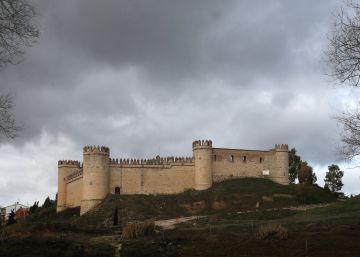 Interior gastó 7,4 millones en reformar un castillo que vende por 5,3 Interior gastó 7,4 millones en reformar un castillo que vende por 5,3