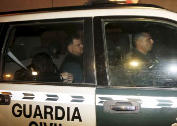 Seis detenidos en Pontevedra por maltratar a un hombre y vaciarle sus cuentas