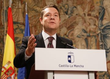García Page: “No comparto que el objetivo sea echar a Rajoy a cualquier precio” García Page: “No comparto que el objetivo sea echar a Rajoy a cualquier precio”
