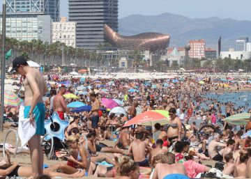¿Cuántos turistas caben en España? ¿Cuántos turistas caben en España?