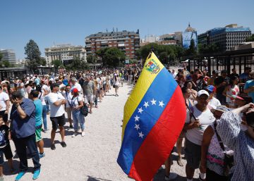 Los venezolanos en España piden explicaciones y aclaraciones al PSOE