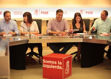 El PSOE advierte de la “huida hacia adelante” de los secesionistas El PSOE advierte de la “huida hacia adelante” de los secesionistas