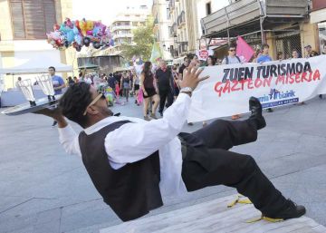 Los radicales vascos dicen en San Sebastián que su lucha “no es turismofobia” Los radicales vascos dicen en San Sebastián que su lucha “no es turismofobia”