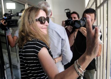 María José Carrascosa vuelve a España tras ocho años de cárcel en EE UU por sacar a su hija del país María José Carrascosa vuelve a España tras ocho años de cárcel en EE UU por sacar a su hija del país