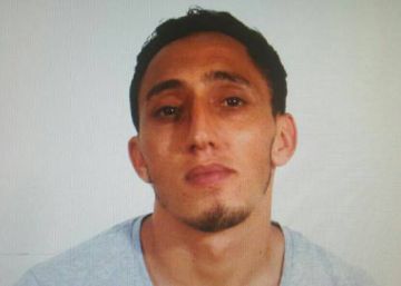 Driss Oukabir confesó que su hermano Moussa le dijo que tenía que hacer la yihad Driss Oukabir confesó que su hermano Moussa le dijo que tenía que hacer la yihad