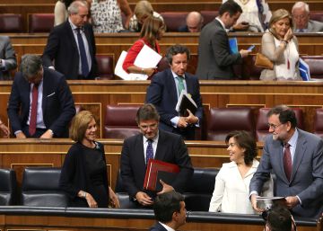 Cinco grupos se alían en el Congreso para tratar de evitar los bloqueos del PP Cinco grupos se alían en el Congreso para tratar de evitar los bloqueos del PP