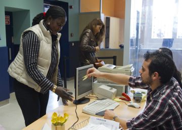 SOS Racismo denuncia un aumento de las agresiones por parte de los funcionarios