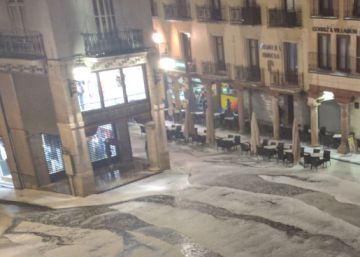 Una espectacular granizada de hasta medio metro sacude Teruel