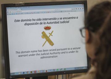 La Guardia Civil interviene más de 140 páginas web ligadas al referéndum ilegal La Guardia Civil interviene más de 140 páginas web ligadas al referéndum ilegal