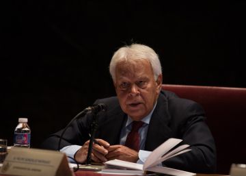 González: “La situación en Cataluña es lo que más me preocupa en 40 años” González: “La situación en Cataluña es lo que más me preocupa en 40 años”