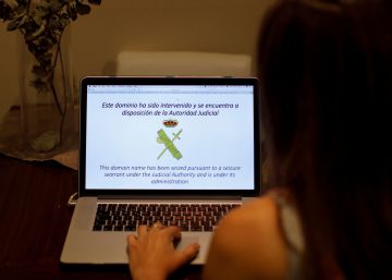 ‘Hackers’ rusos ayudan a tener activa la web del referéndum