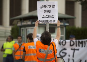 Las autoescuelas exigen el final del conflicto que impide a 123.000 alumnos obtener el carné de conducir Las autoescuelas exigen el final del conflicto que impide a 123.000 alumnos obtener el carné de conducir
