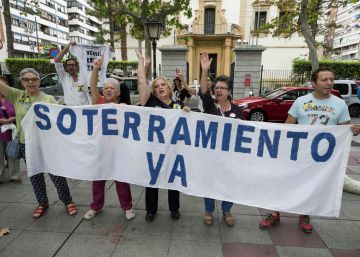 Adif cede y adelanta las obras de soterramiento del AVE para rebajar la tensión vecinal en Murcia Adif cede y adelanta las obras de soterramiento del AVE para rebajar la tensión vecinal en Murcia