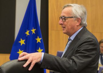 Juncker recibirá a Pedro Sánchez en Bruselas el próximo jueves antes del Consejo Europeo Juncker recibirá a Pedro Sánchez en Bruselas el próximo jueves antes del Consejo Europeo