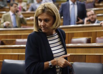 Cospedal dice que las Fuerzas Armadas defenderán la soberanía nacional Cospedal dice que las Fuerzas Armadas defenderán la soberanía nacional