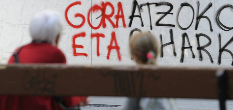 ETA. Falta su disolución ETA. Falta su disolución