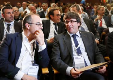 El Gobierno destituirá a Puigdemont y a todo su gabinete El Gobierno destituirá a Puigdemont y a todo su gabinete