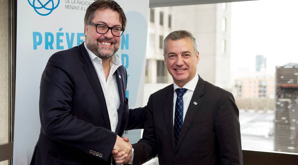 Rajoy y Urkullu no rompen pese a sus discrepancias en la crisis catalana Rajoy y Urkullu no rompen pese a sus discrepancias en la crisis catalana