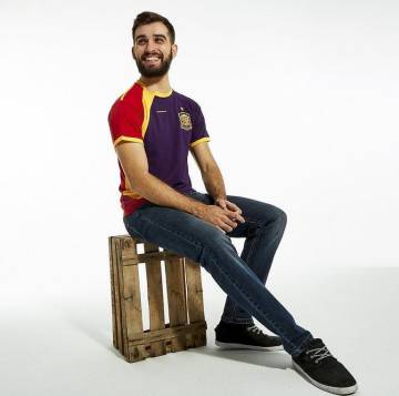Políticos a favor y en contra de la nueva camiseta de la Roja