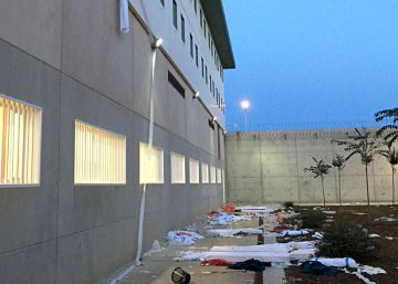 Protestas dentro y fuera de la cárcel de Archidona