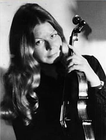 Helen Hagnes.
