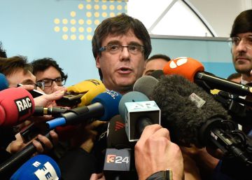 El Constitucional impedeix per unanimitat investir Puigdemont si no va al Parlament