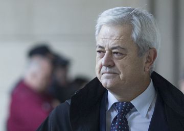 El tribunal suspende el juicio de los ERE por la intervención quirúrgica de un exconsejero