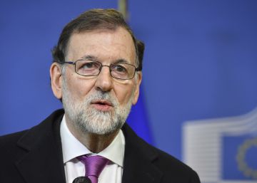 Rajoy tilda de “cheque sin fondos” la propuesta de Sánchez para revalorizar las pensiones