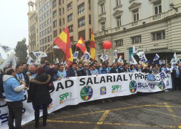 Un ataque informático “brutal” y “organizado” impidió a los policías votar su subida salarial