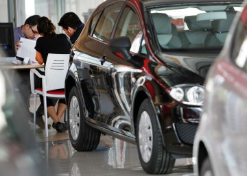 La venta de coches cambia de tendencia y vuelve a crecer ocho meses después