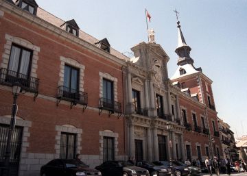 Exteriores reduce en un 40% las becas de cooperación cultural